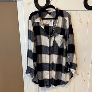 Torrid Navy and White Plaid Tunic Top